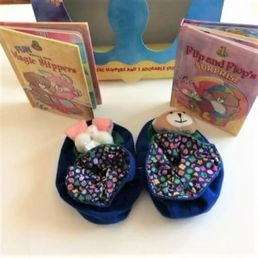 VINTAGE MAGIC SLIPPERS GIFT SET 1998